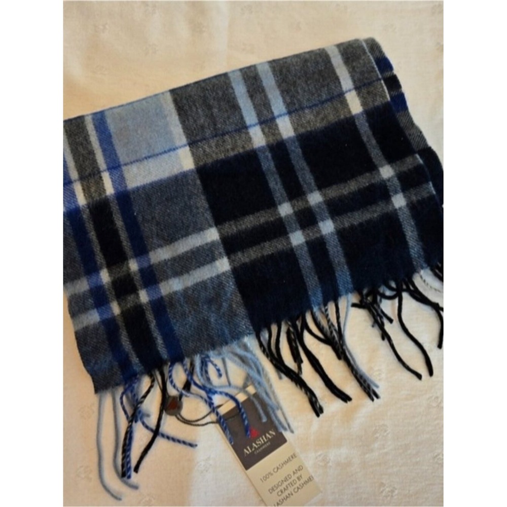 Alashan 100% Cashmere Woven Hudson Plaid Scarf in Blue & Gray